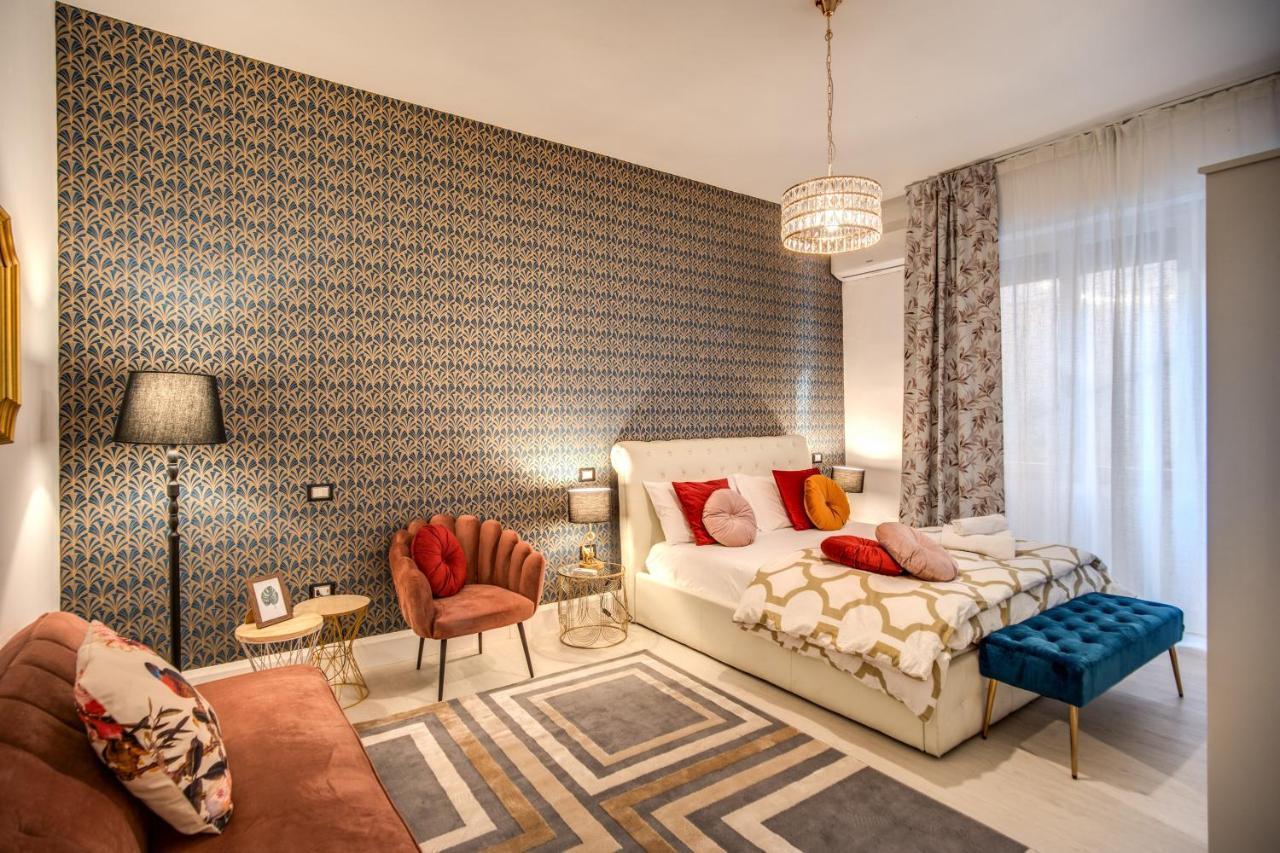 Aweshomeitaly - White Mirrors Apartment Pisa Exterior photo